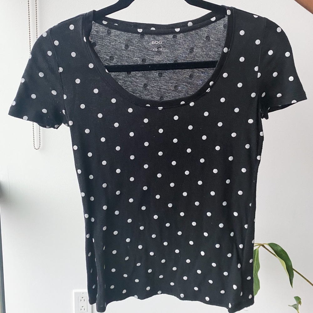 Black and white polka dot t shirt